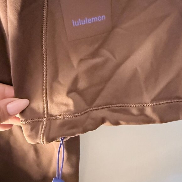 Lululemon Hiking Set - Picture 6 of 8